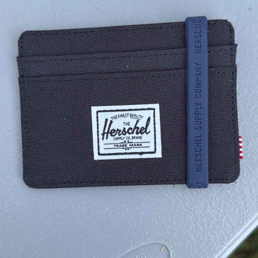 Herschel Supply Company Black Card Wallet rfid
